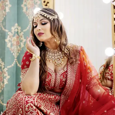 Thehairloungebyridaali